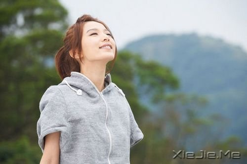 因为是女子，所以懂得 (3)